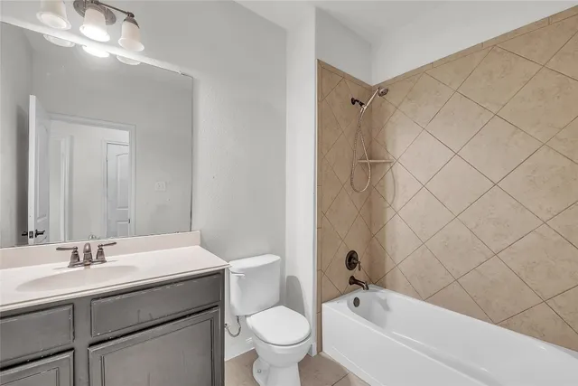 $290,000 | 1181 Violet Lane, Kyle, TX 78640