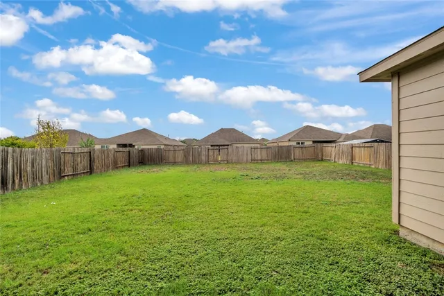 $290,000 | 1181 Violet Lane, Kyle, TX 78640