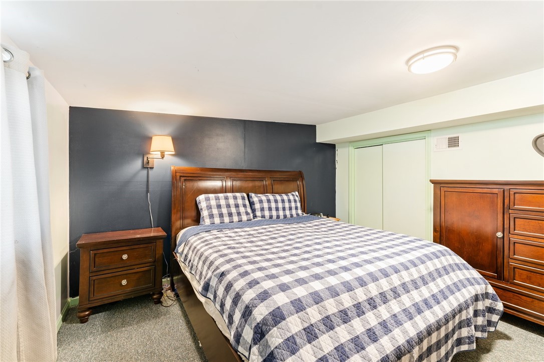 68 Appleton Street Cranston, RI 02910 - Photo 15 of 20