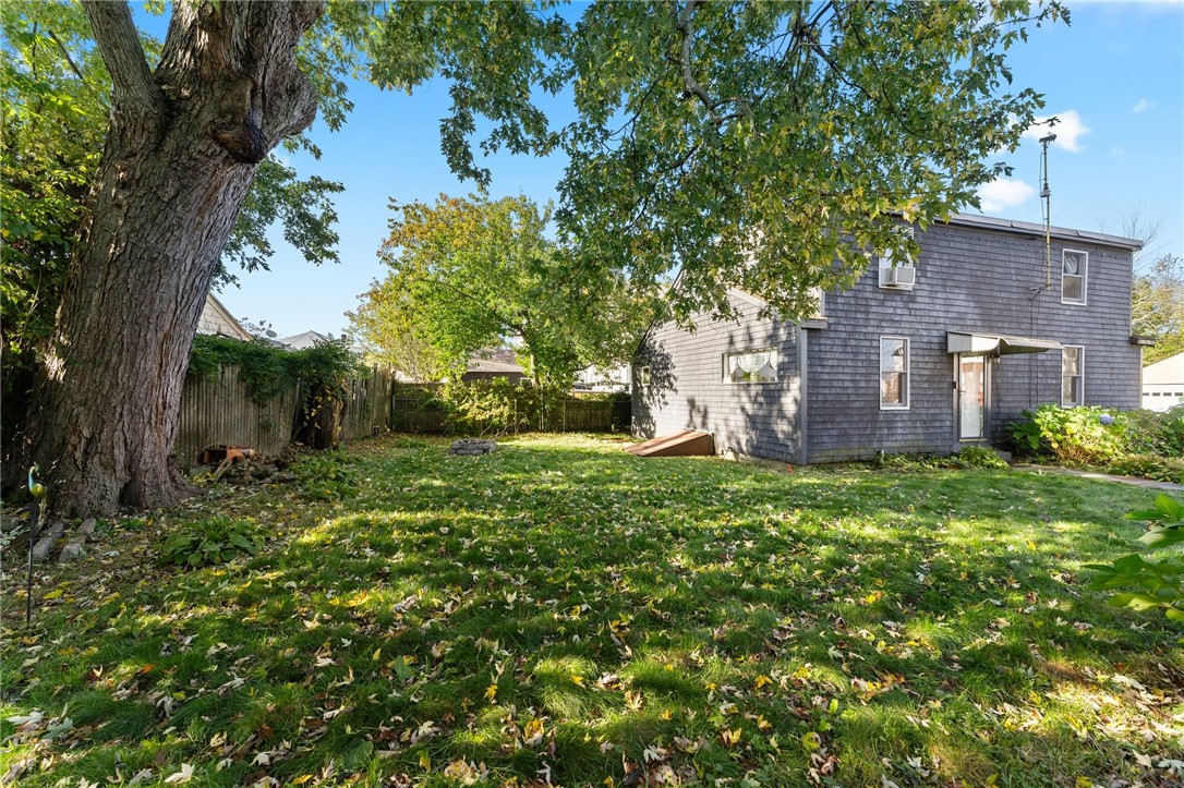 68 Appleton Street Cranston, RI 02910 - Photo 19 of 20