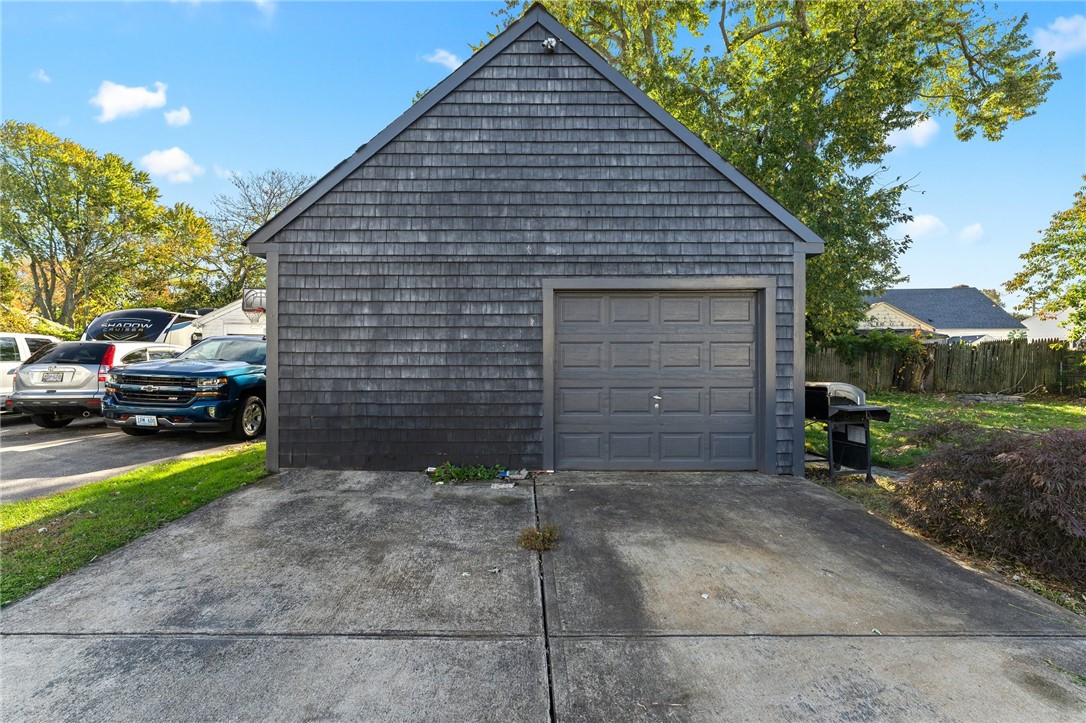 68 Appleton Street Cranston, RI 02910 - Photo 20 of 20