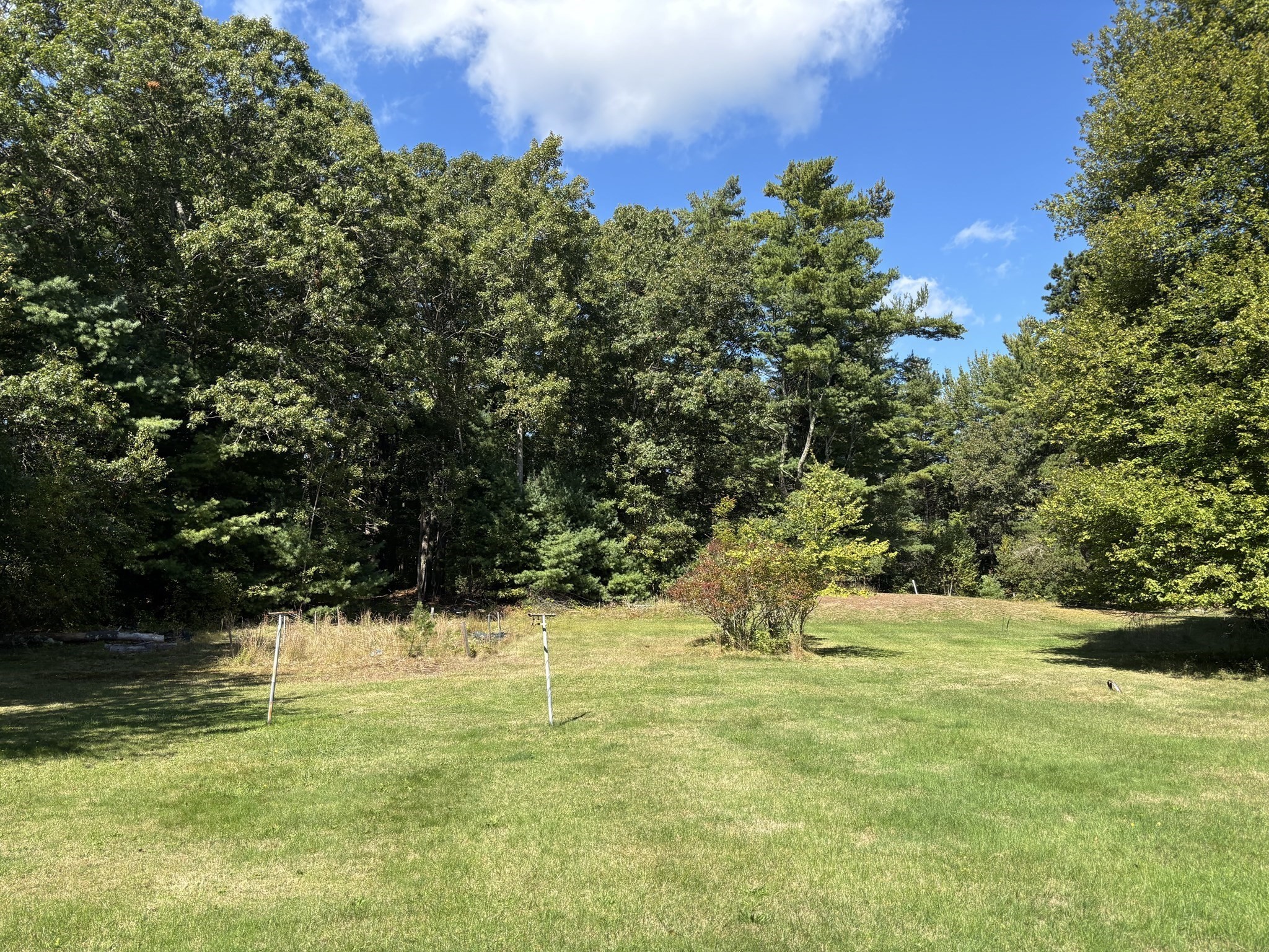 19 Rochester Road Carver, MA 02330 - Photo 1 of 5 Gallery Image 1
