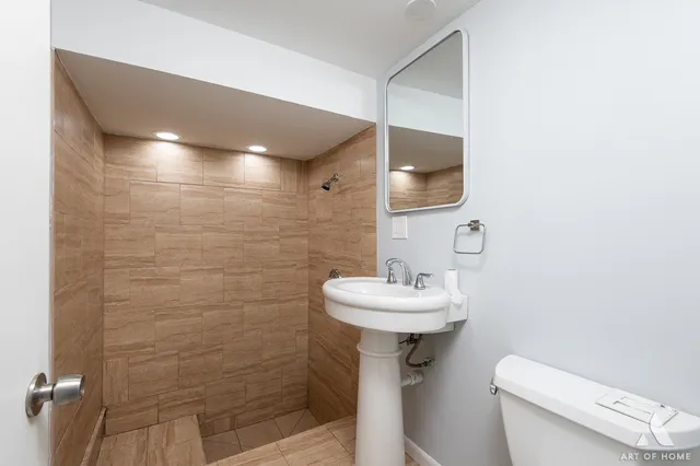 $540,000 | 4937 South Prairie Avenue, Chicago, IL 60615