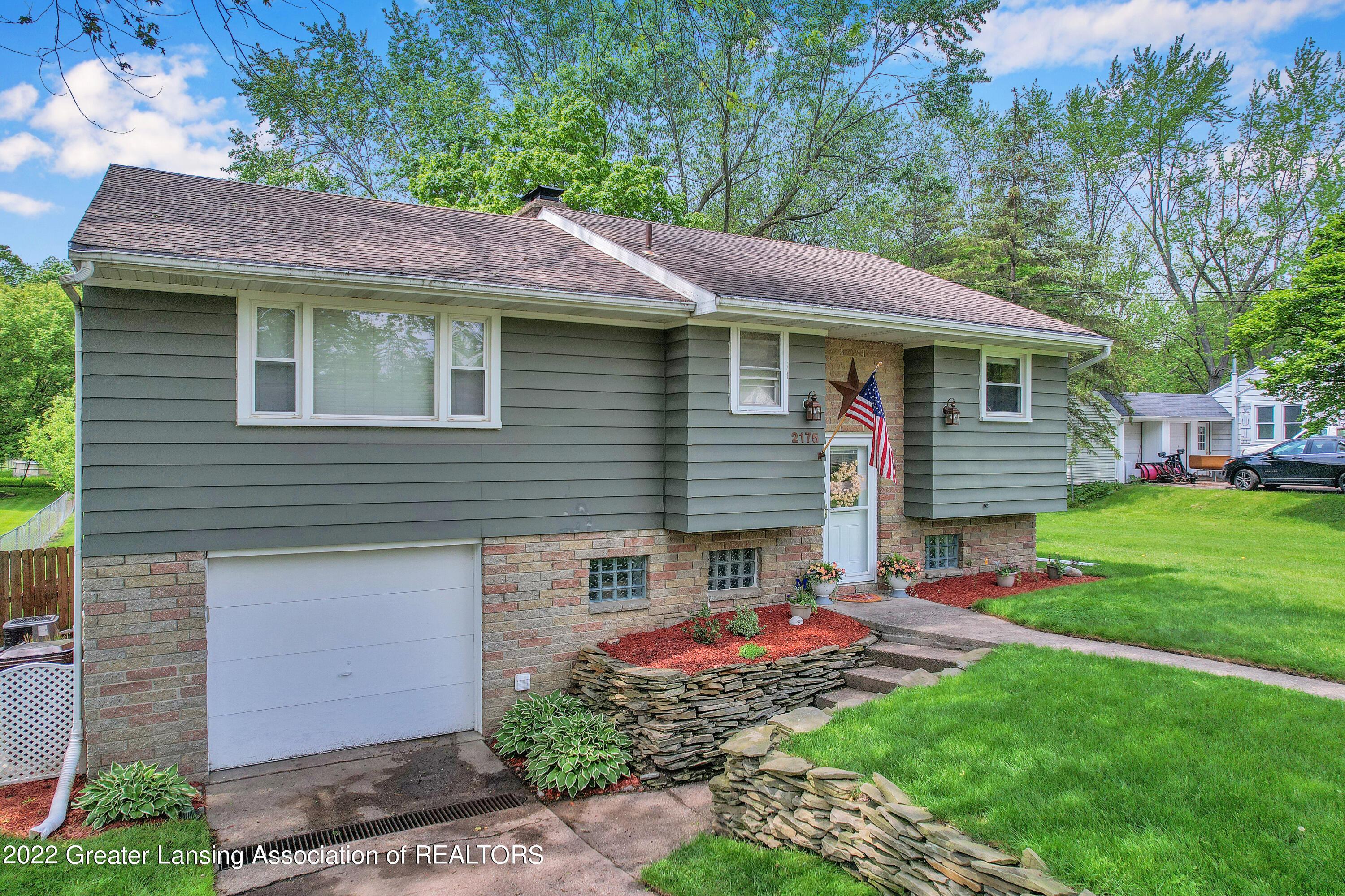 2175 Coolridge Road Holt, MI 48842 - Photo 3 of 47 DJI_0002