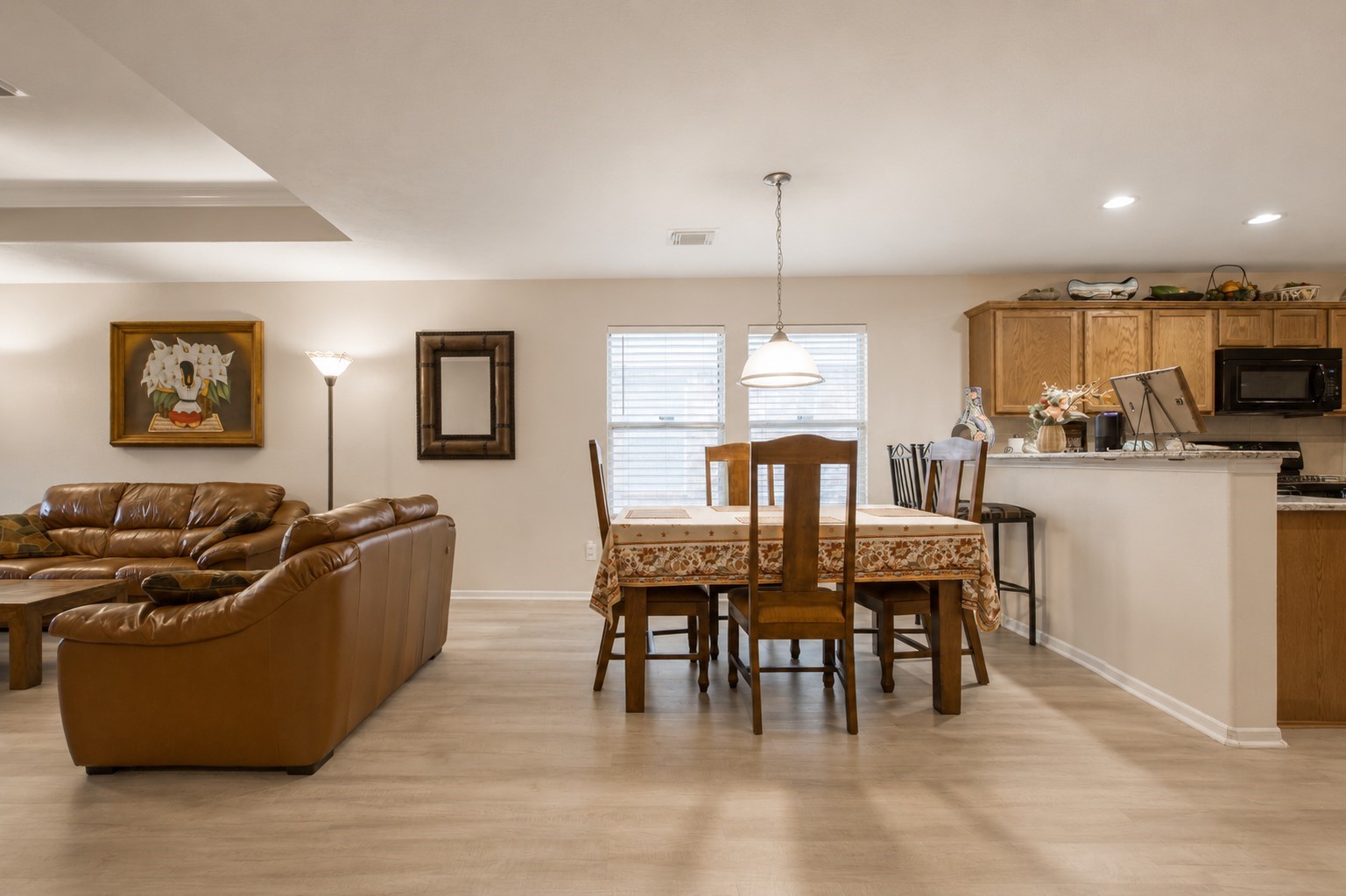 6702 Northridge Trace Lane Spring, TX 77379 - Photo 18 of 48 A.I. Generated Color Swap
