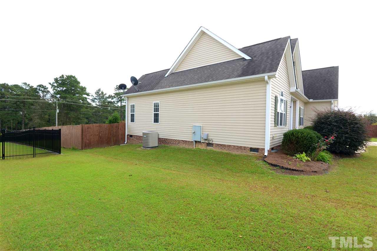 73 Baldwin Ridge Court Willow Spring, NC 27592 - Photo 3 of 25 Gallery Image 3