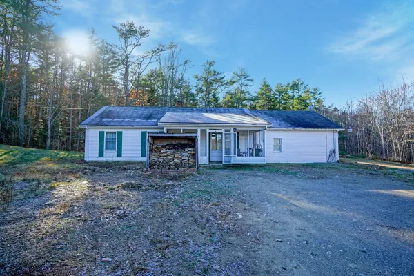 $299,000 | 8 Wawenock Road, Edgecomb, ME 04556