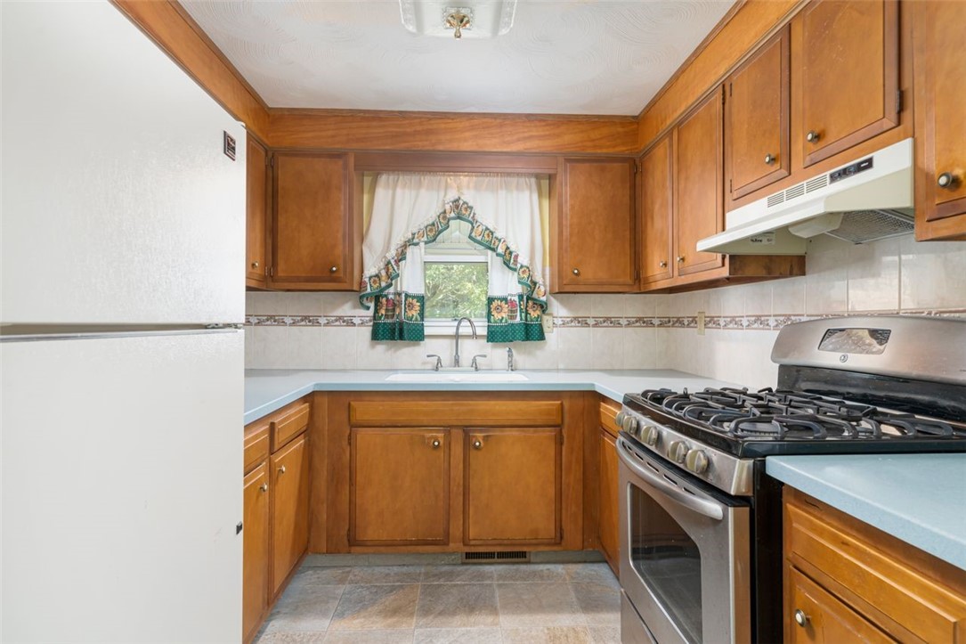 53 Exchange Road West Warwick, RI 02893 - Photo 27 of 35