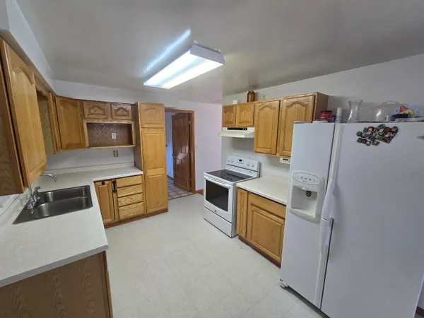 $229,900 | 797 East Kinder Street, Richland Center, WI 53581