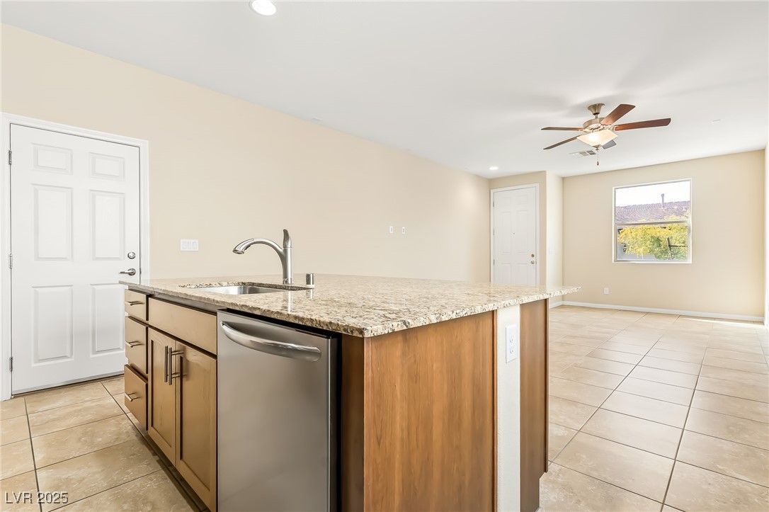 2725 Beacon Rock Drive Laughlin, NV 89029 - Photo 13 of 30