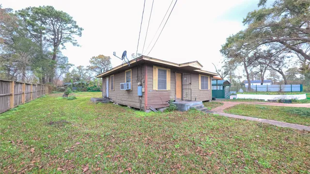 $79,000 | 9321 Lanewood Drive, Houston, TX 77016