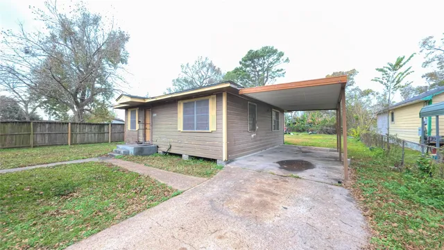 $79,000 | 9321 Lanewood Drive, Houston, TX 77016