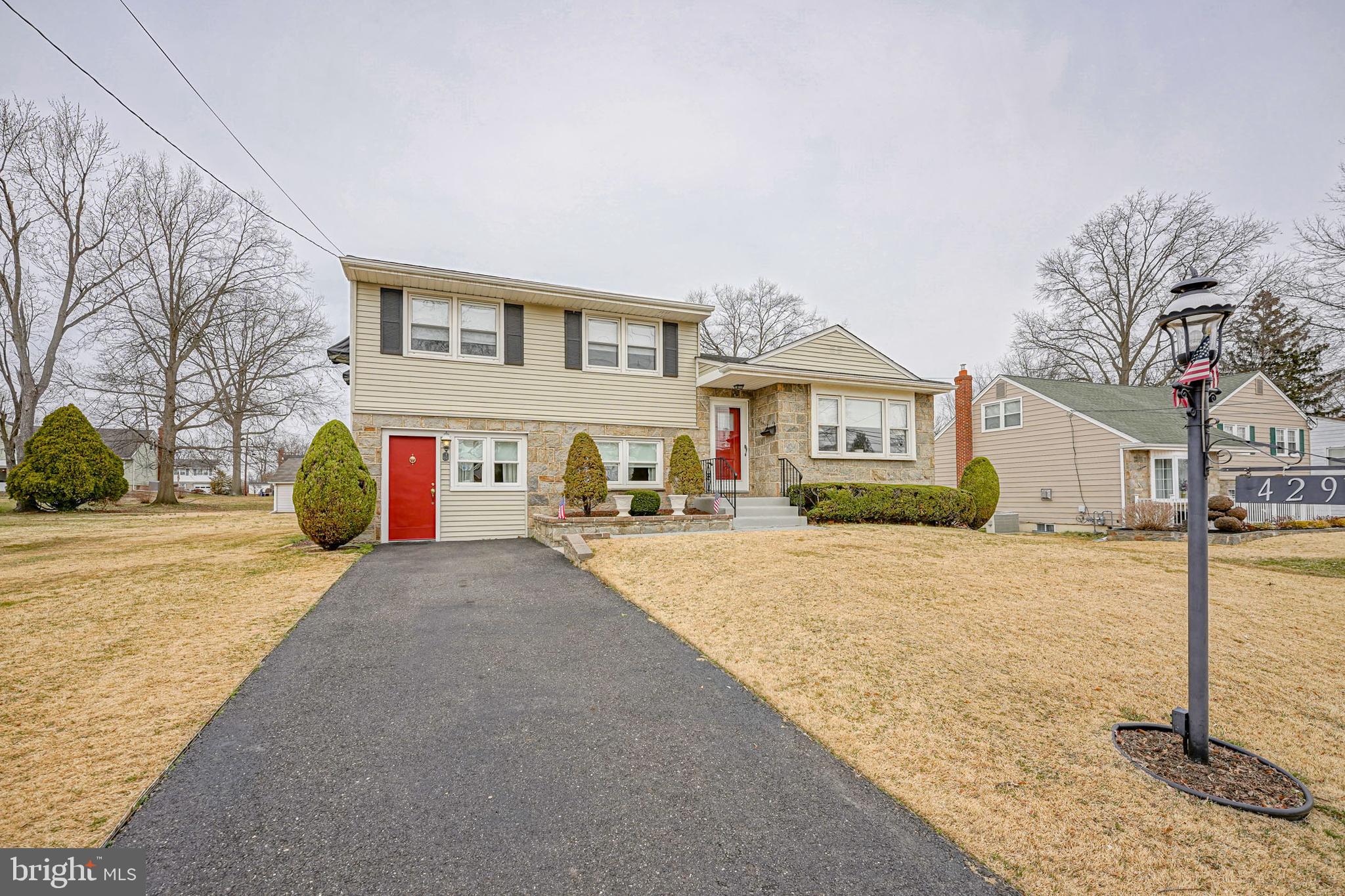 429 Arbor Road Cinnaminson, NJ 08077 - Photo 2 of 38 Gallery Image 2