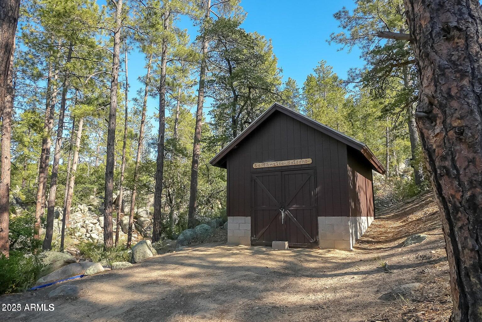 23830 South Van Tilborg Road Crown King, AZ 86343 - Photo 34 of 44 34