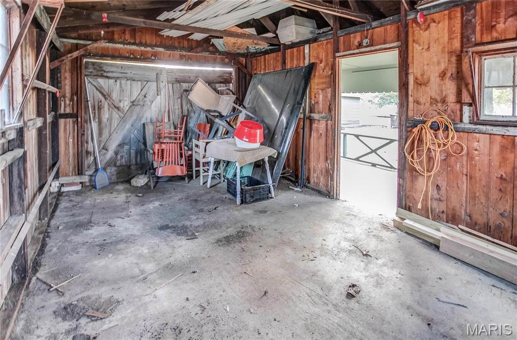 219 Highland Street Carrollton, IL 62016 - Photo 36 of 37