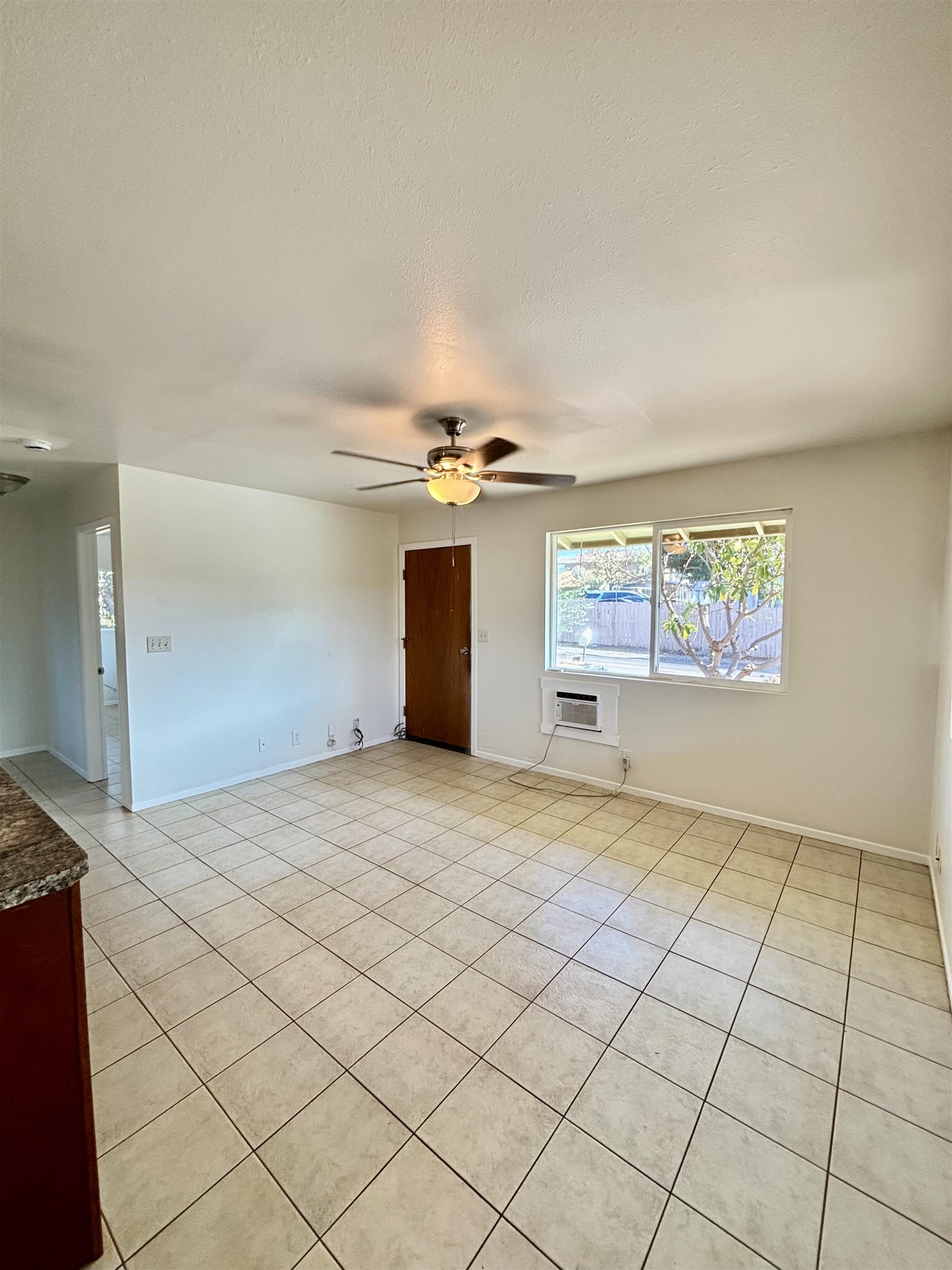 95 Ohukai Road Kihei, HI 96753 - Photo 21 of 41 Guest Ohana Living Area