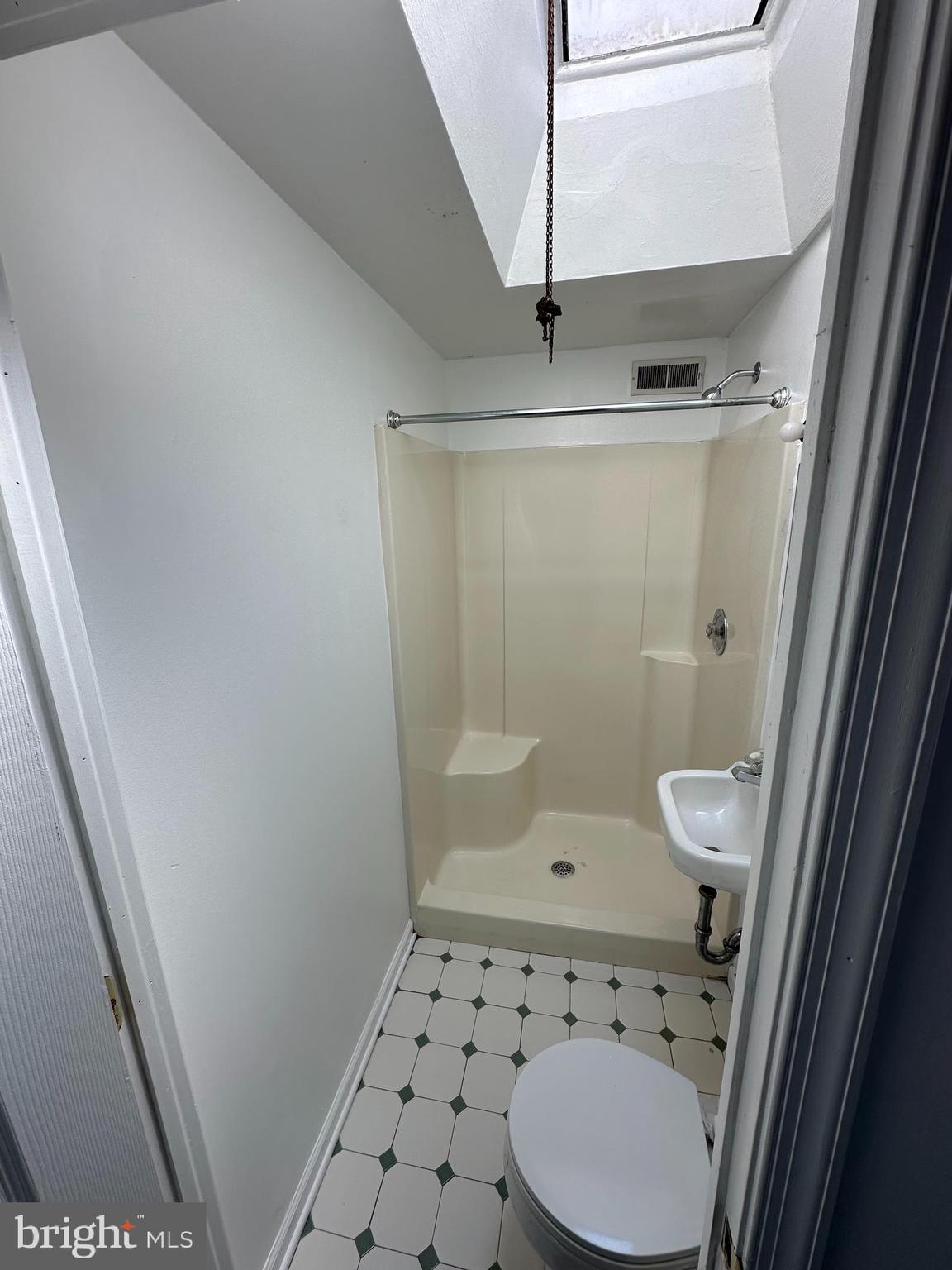 2078 Fraley Street, Unit 2 Philadelphia, PA 19124 - Photo 3 of 5