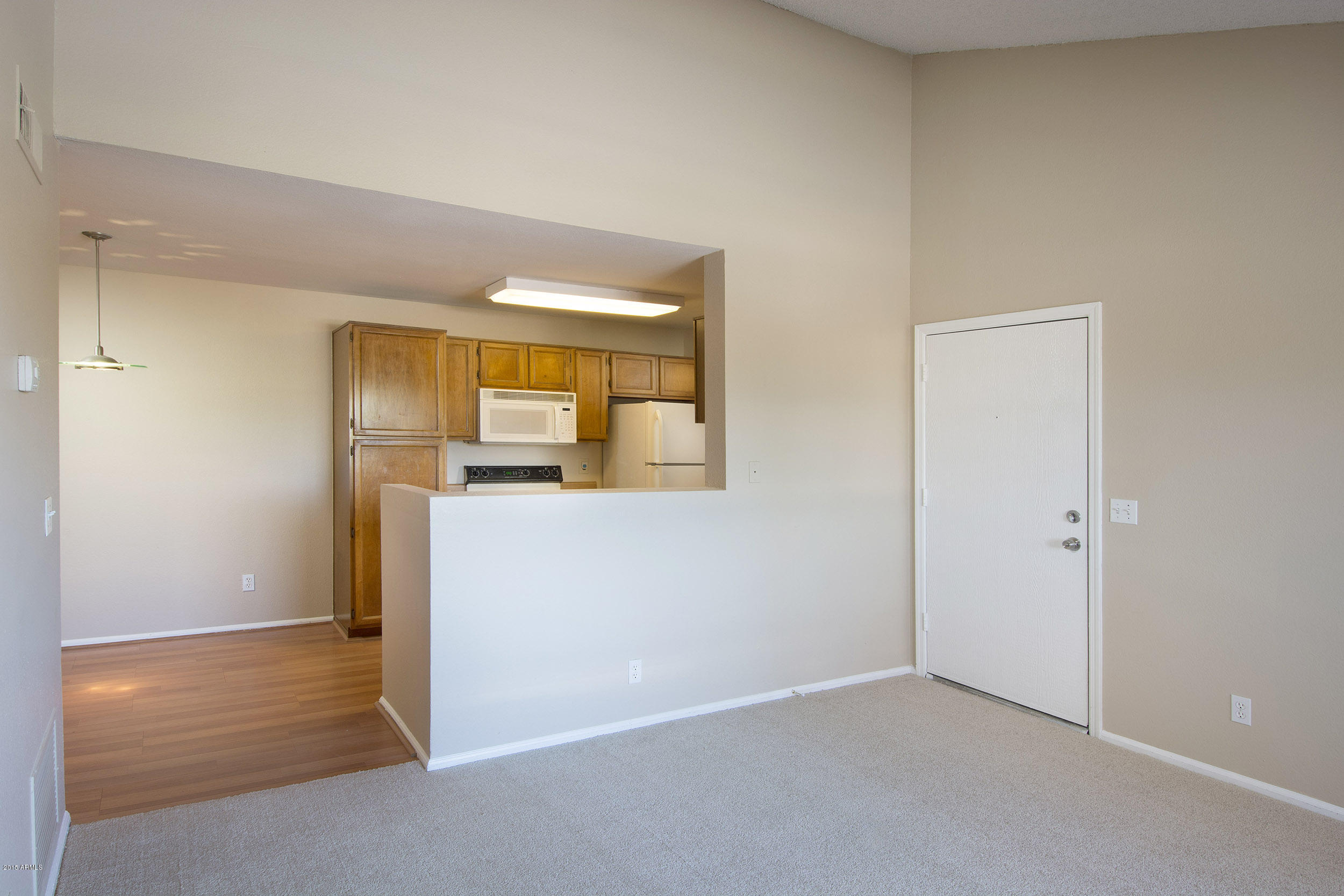 623 West Guadalupe Road, Unit 295 Mesa, AZ 85210 - Photo 3 of 20 DSC_2160