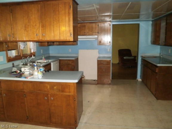 2981 Rockefeller Road Wickliffe, OH 44092 - Photo 10 of 24 Gallery Image 10