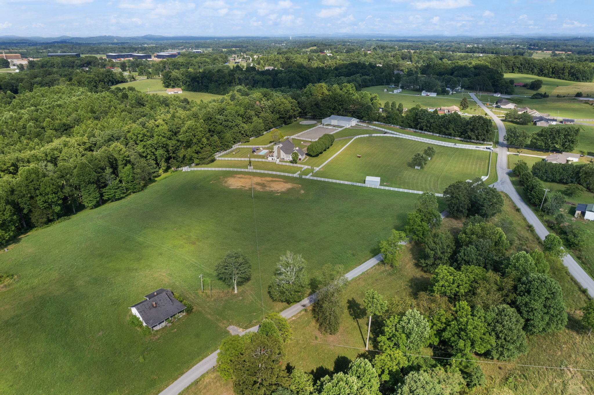258 B Willie Green Road London, KY 40741 - Photo 105 of 134 100-web-or-mls-DJI_0330