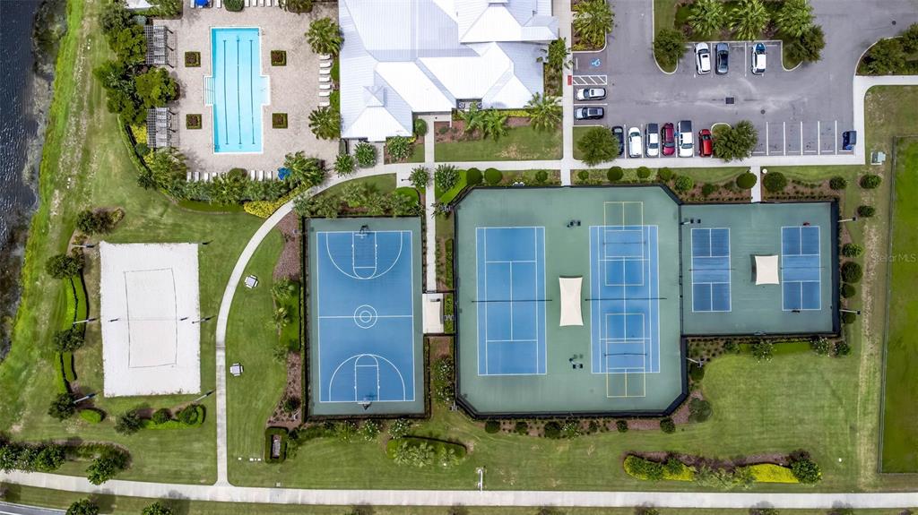 6394 Roadstead Court Apollo Beach, FL 33572 - Photo 41 of 49 an aerial view of a house