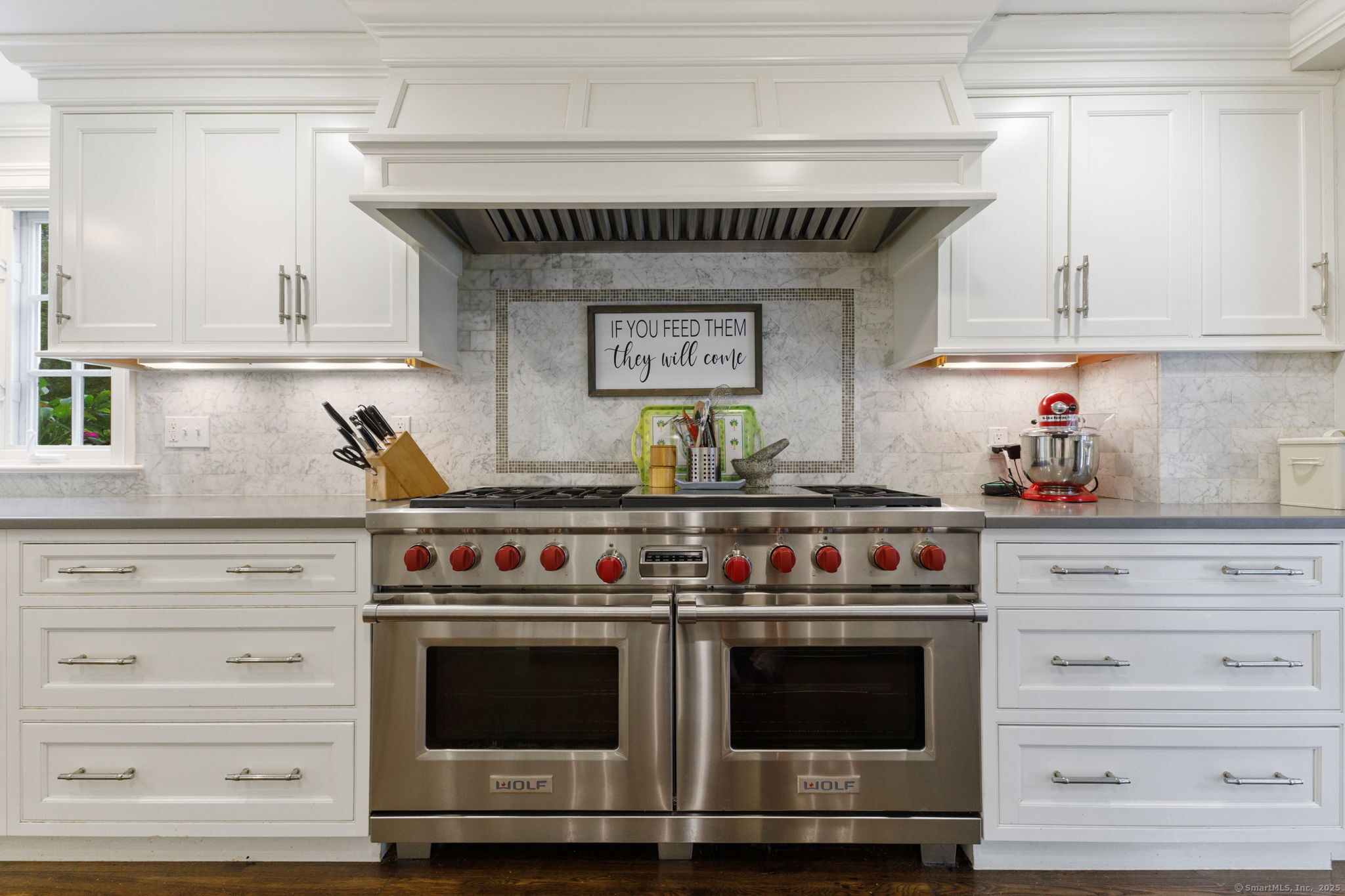 758 Smith Ridge Road New Canaan, CT 06840 - Photo 13 of 40