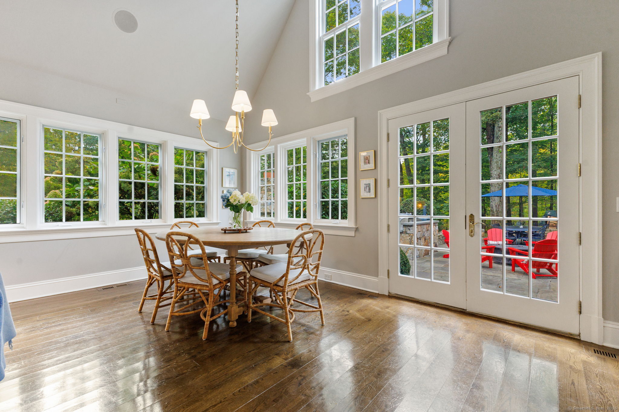758 Smith Ridge Road New Canaan, CT 06840 - Photo 14 of 40