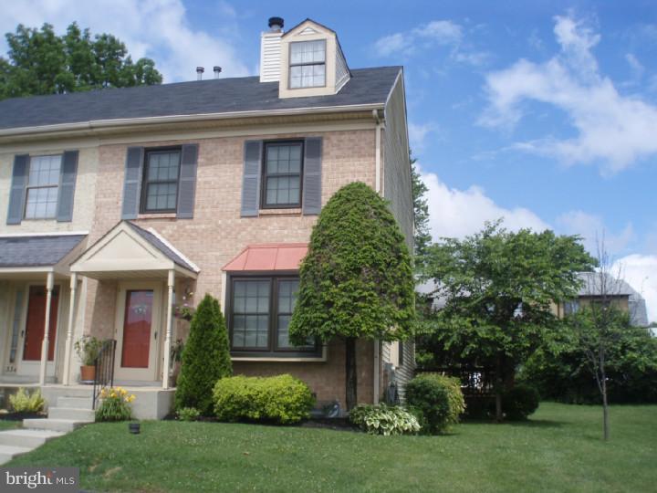 332 Scola Road Brookhaven, PA 19015 - Photo 1 of 12 Exterior Front