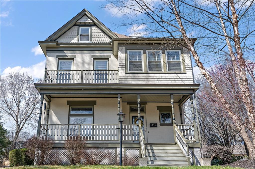 215 Park Road Carnegie, PA 15106 - Photo 1 of 25 Gallery Image 1