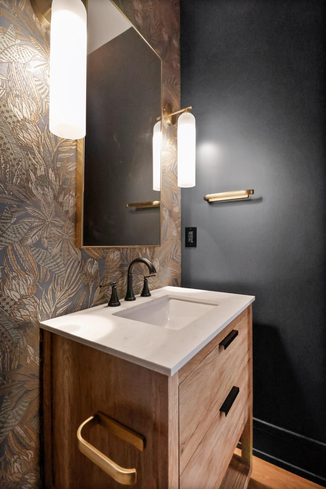 13270 Waterleaf Drive St. John, IN 46373 - Photo 32 of 57 1337x2000