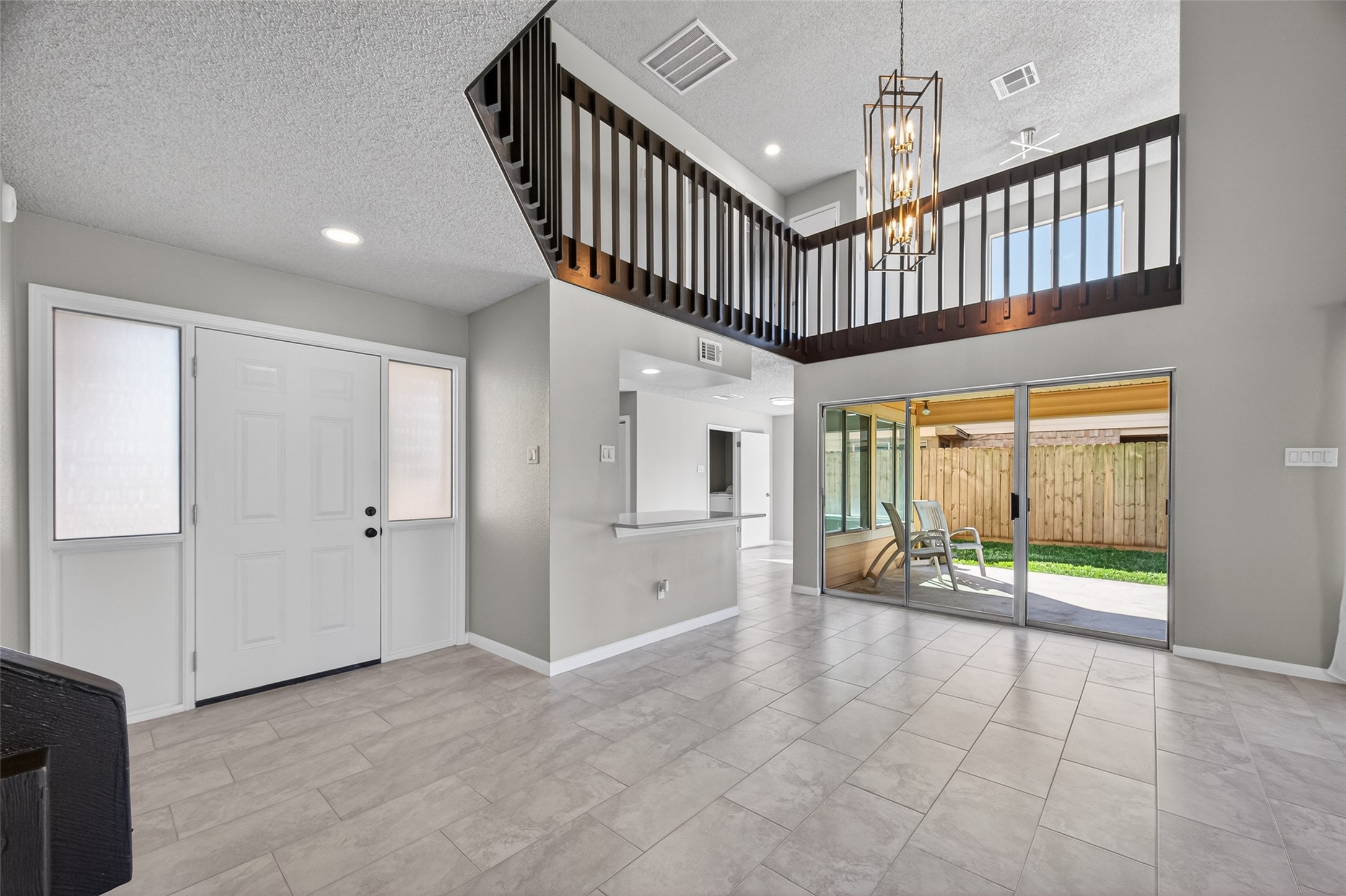 11406 Caesar Drive Houston, TX 77477 - Photo 10 of 37