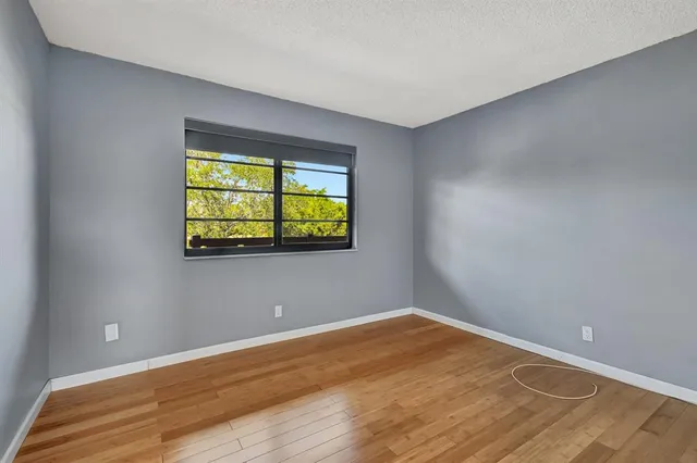 $215,000 | 9300 Southwest 8th Street, Unit 303, Boca Raton, FL 33428