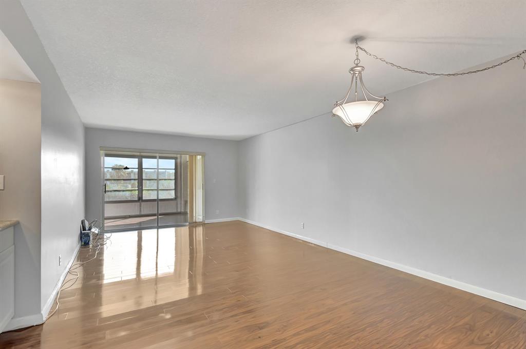 9300 Southwest 8th Street, Unit 303 Boca Raton, FL 33428 - Photo 5 of 22