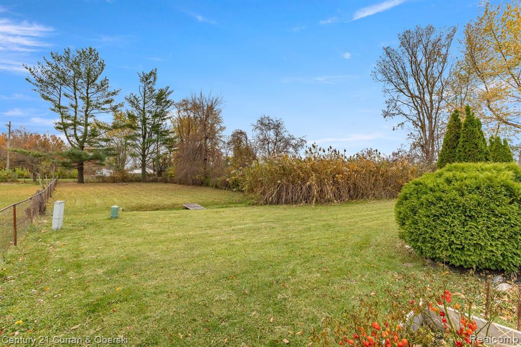23761 Cedar Ridge Drive Romulus, MI 48174 - Photo 40 of 46