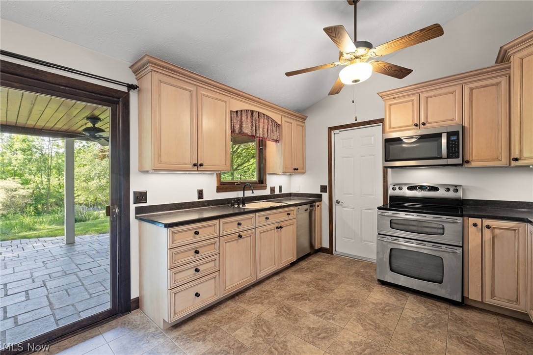 10614 Jones Road Litchfield, OH 44253 - Photo 9 of 50