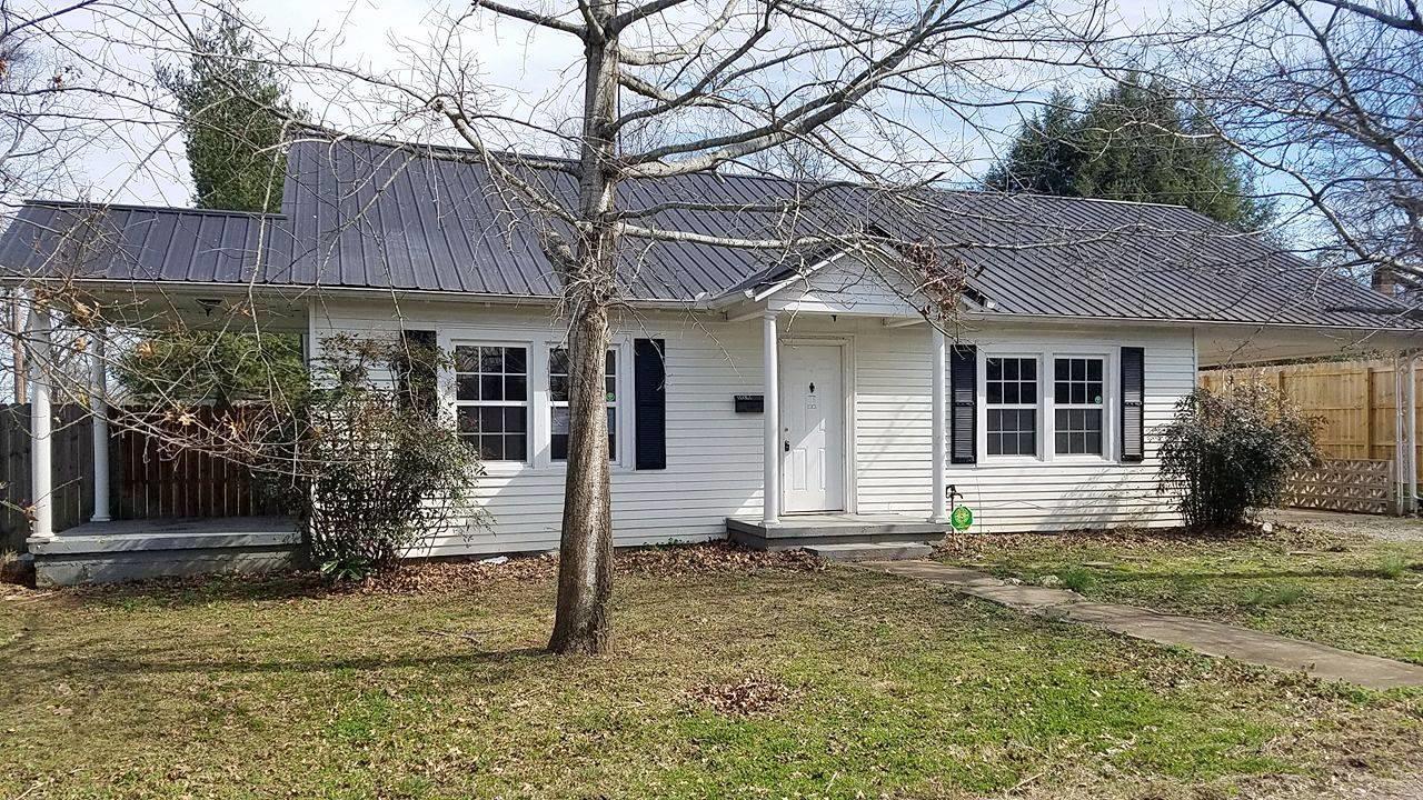 104 Spring Avenue Centerville, TN 37033 - Photo 1 of 15 Gallery Image 1