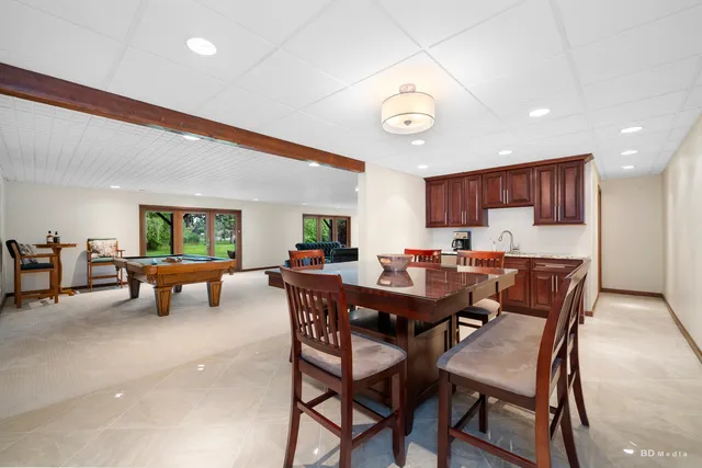 $1,099,000 | 7 Bell Oak Lane, Lemont, IL 60439