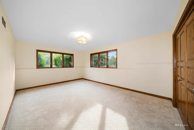 $1,099,000 | 7 Bell Oak Lane, Lemont, IL 60439