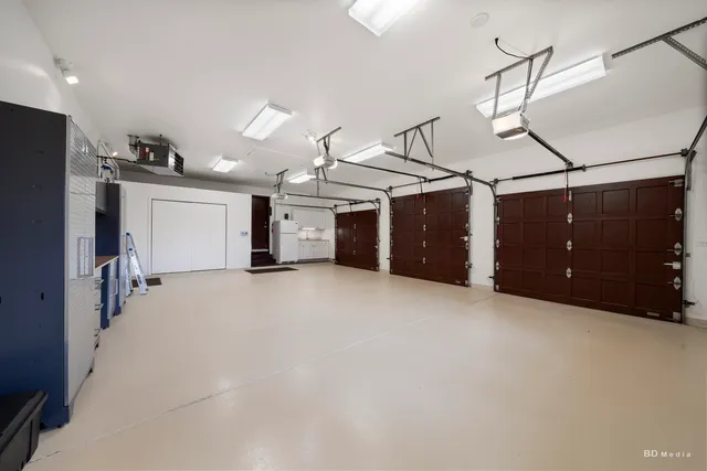 $1,099,000 | 7 Bell Oak Lane, Lemont, IL 60439