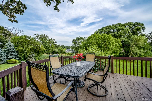 $1,099,000 | 7 Bell Oak Lane, Lemont, IL 60439