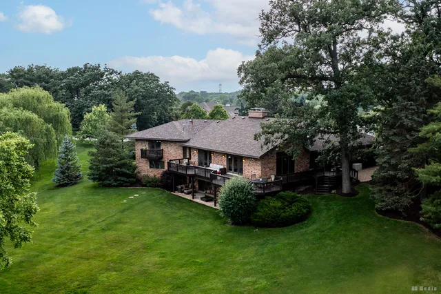 $1,099,000 | 7 Bell Oak Lane, Lemont, IL 60439