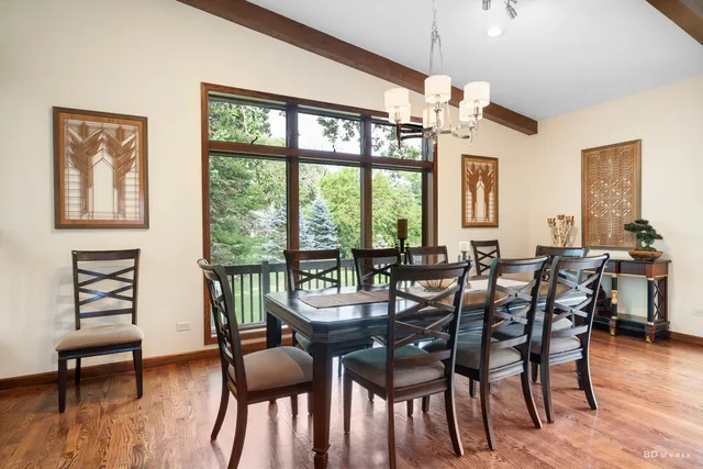 $1,099,000 | 7 Bell Oak Lane, Lemont, IL 60439