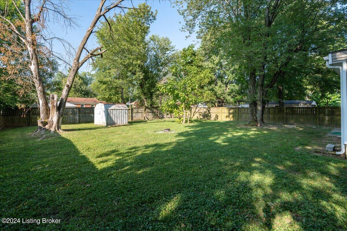 5701 Mt Washington Road Louisville, KY 40229 - Photo 22 of 22 19-FullRes-19
