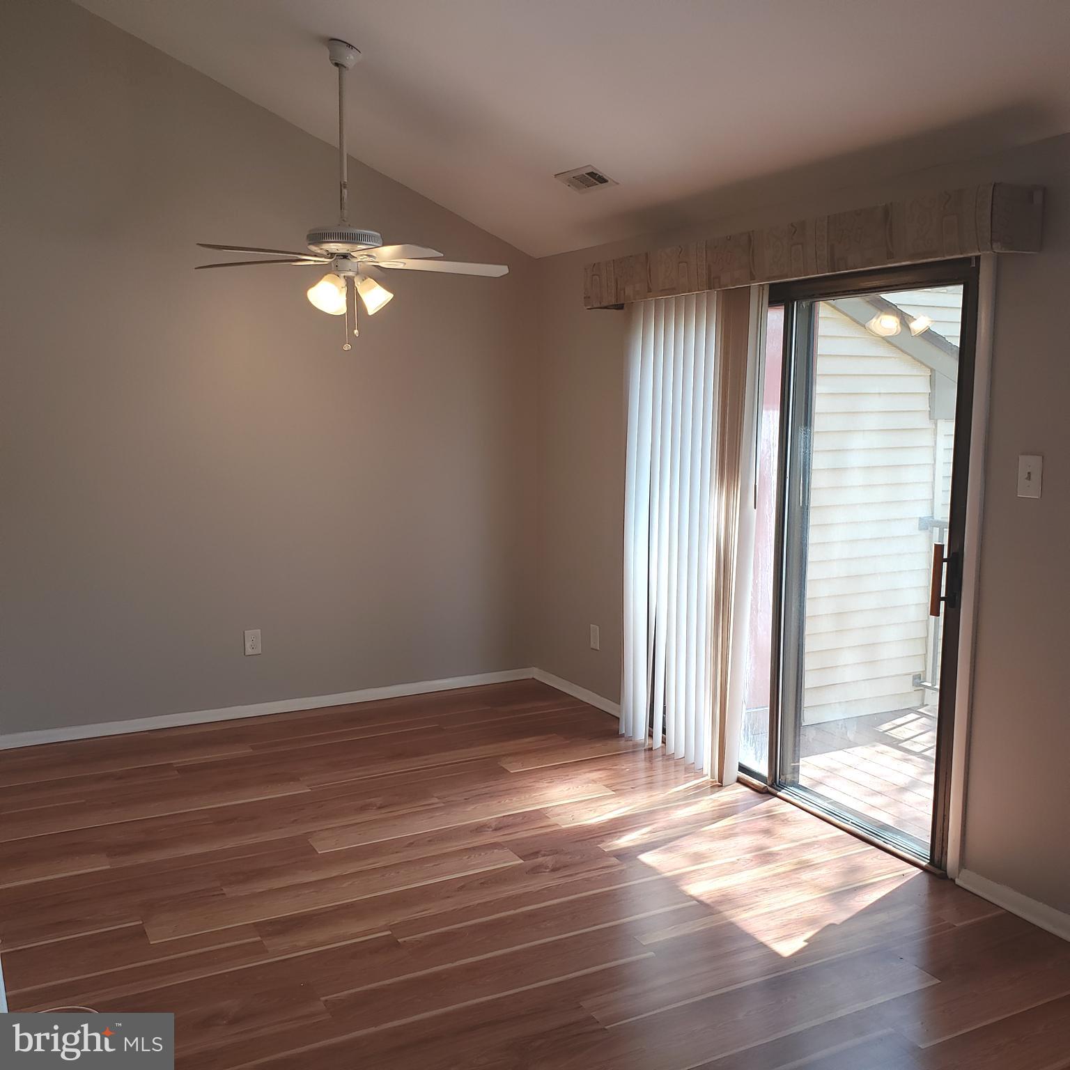102 B Cypress Point Circle Mount Laurel, NJ 08054 - Photo 6 of 20 Dining room has vaulted ceiling