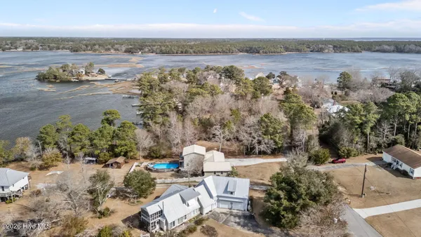 $640,000 | 19 Arrowhead Drive, Hubert, NC 28539
