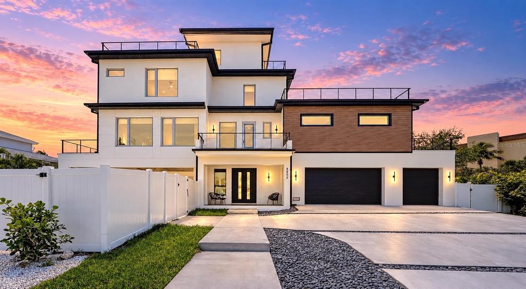 8800 Midnight Pass Road Sarasota, FL 34242 - Photo 7 of 82 Gallery Image 7