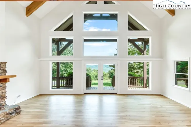 $799,900 | 120 Twin Bridges Circle, Fleetwood, NC 28626