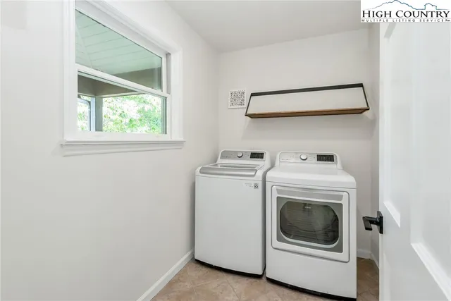 $799,900 | 120 Twin Bridges Circle, Fleetwood, NC 28626