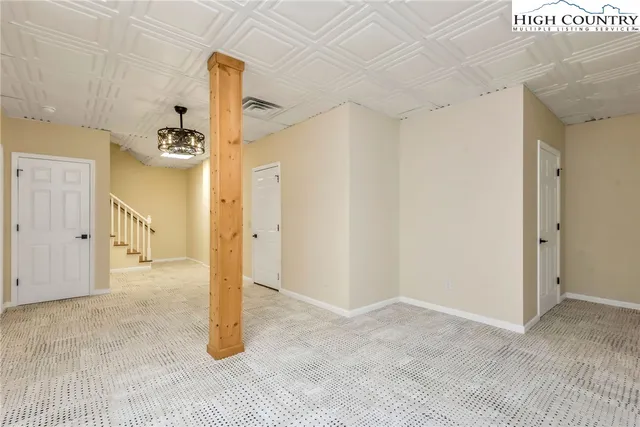 $799,900 | 120 Twin Bridges Circle, Fleetwood, NC 28626