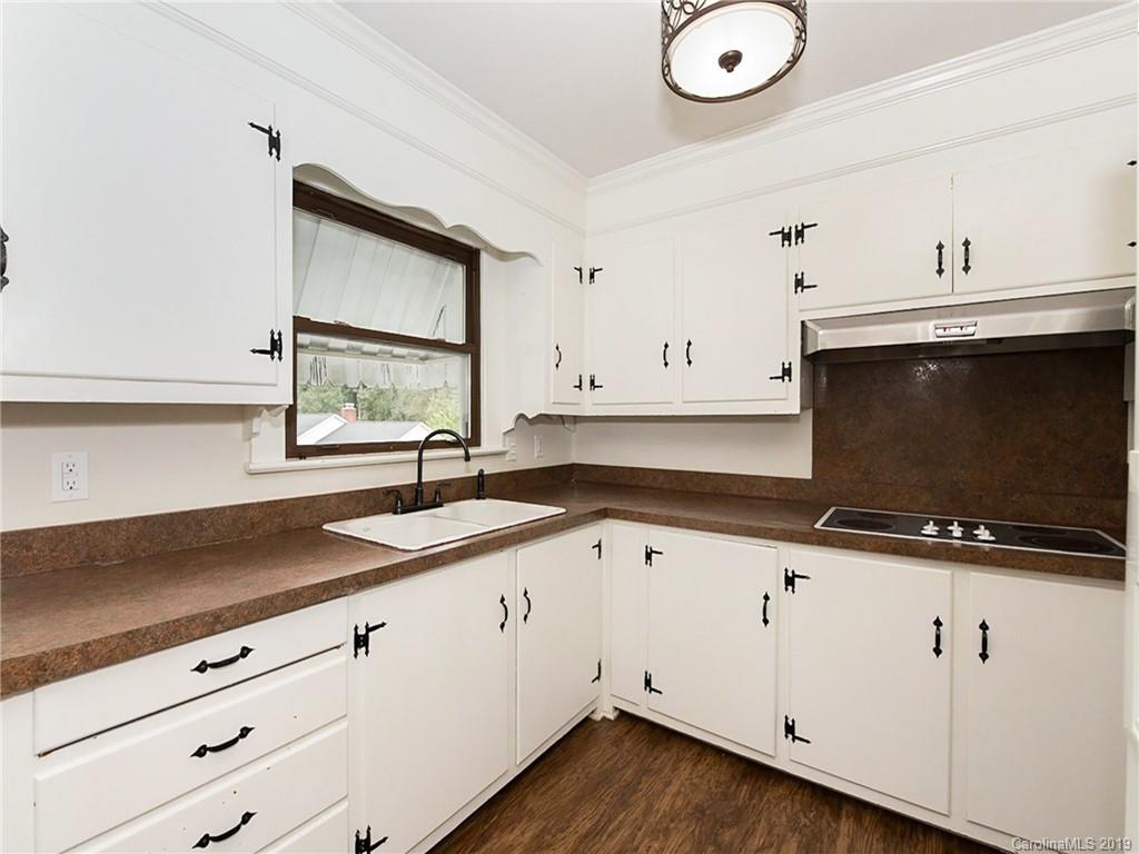 577 Spring Street Southwest Concord, NC 28025 - Photo 2 of 21 Gallery Image 2